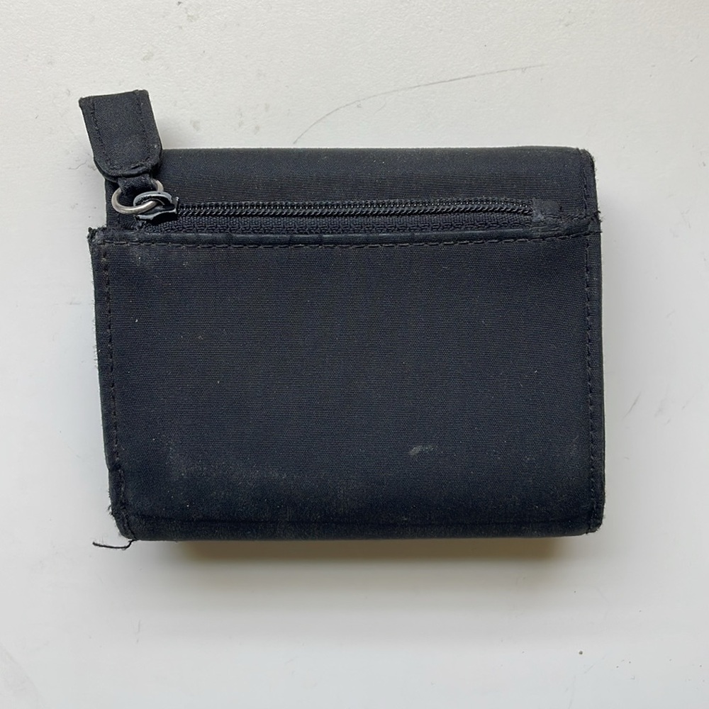 Wallet - Picture 2 of 6